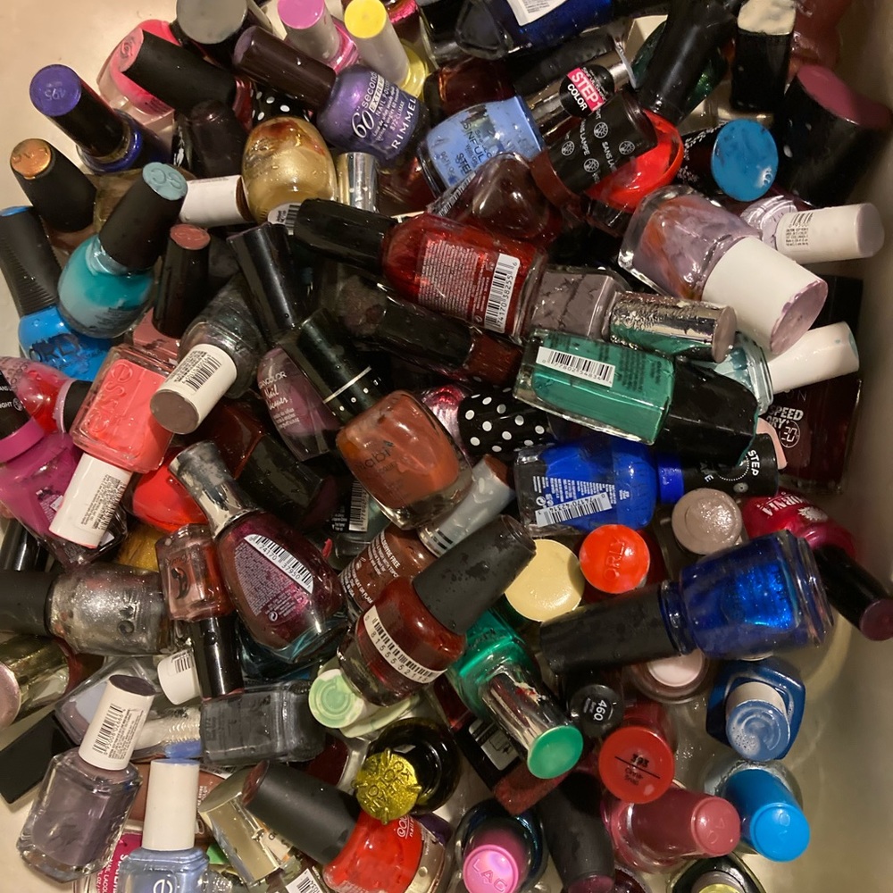 Nail color huge lot!!